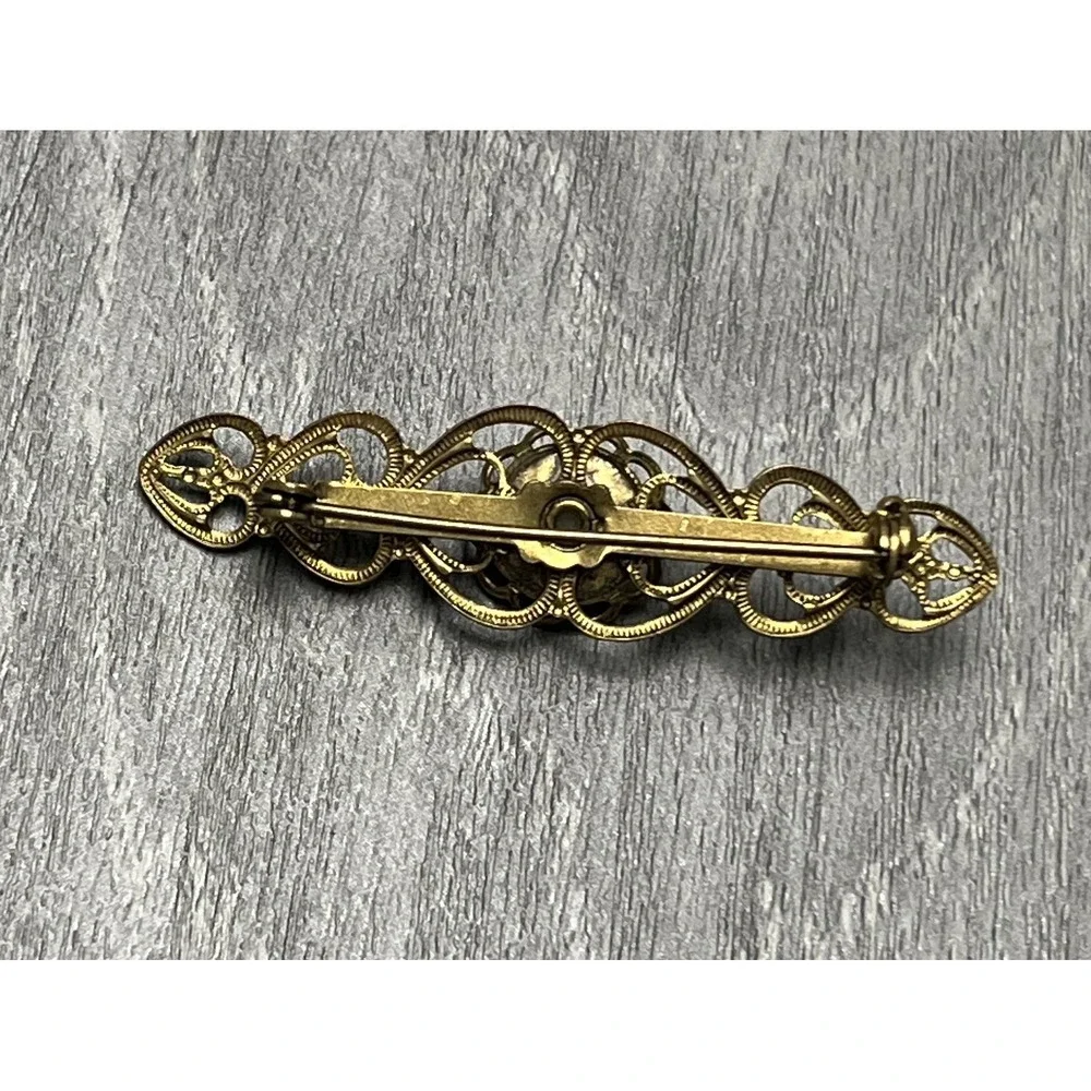 Vtg Gold Tone Filigree Faux Pearl Brooch Pin Hearts Jewelry Elegant Accessory